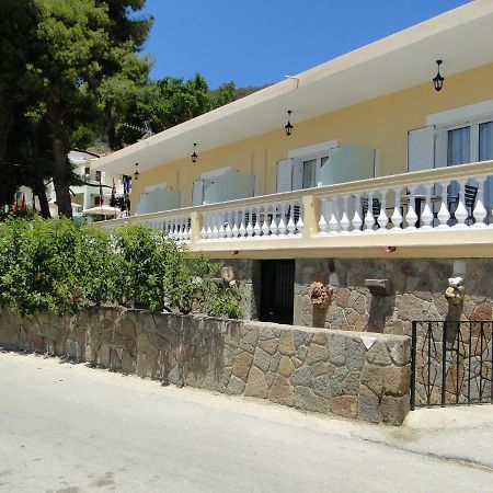Chrysanthe'S Apartments No2 Poros Town Bagian luar foto