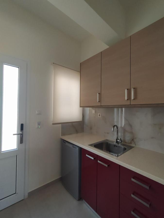 Chrysanthe'S Apartments No2 Poros Town Bagian luar foto