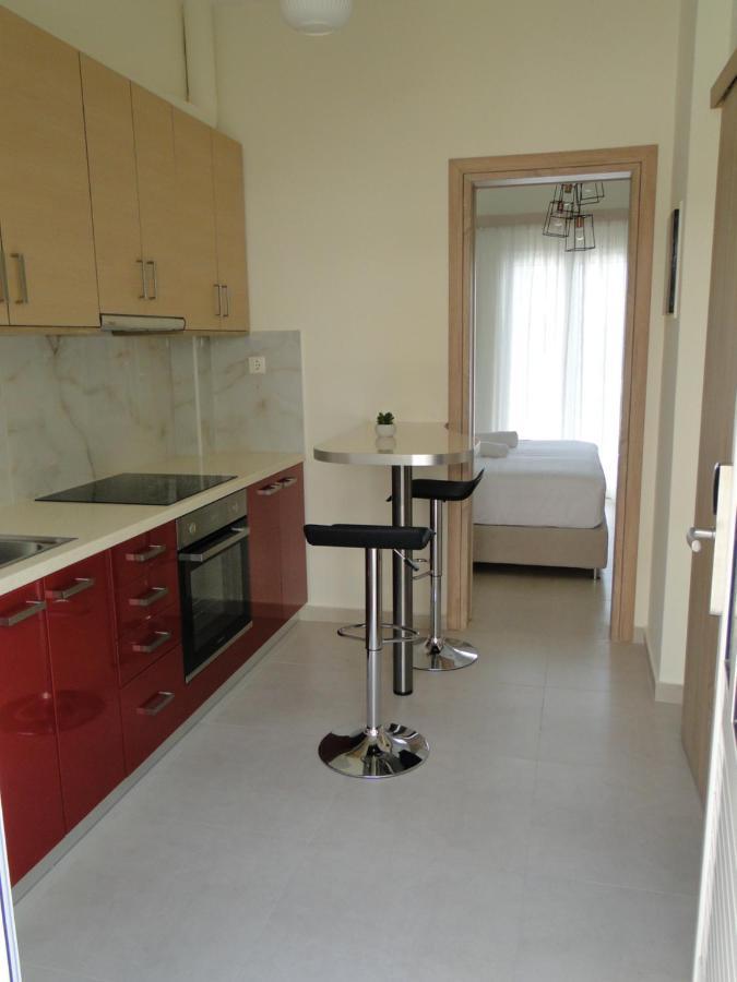 Chrysanthe'S Apartments No2 Poros Town Bagian luar foto